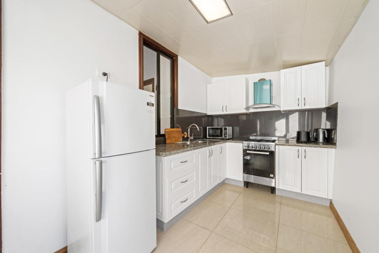 Spacious 1 Bedroom Guest House With Free Parking Sydney Bagian luar foto